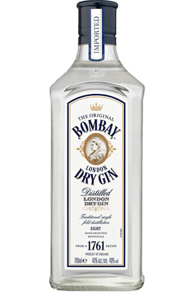 Botella de 70 cl de Ginebra Bombay, una ginebra clásica con perfil equilibrado. Originaria de Laverstoke, Reino Unido, esta ginebra es conocida por su sabor suave y seco con un fondo herbal. Presentada en una botella de vidrio transparente, es ideal para gin-tonic diario o cócteles básicos. La receta incluye botánicos clásicos como enebro, limón, regaliz y raíz de angélica, y se elabora mediante destilación tradicional en alambiques de cobre.