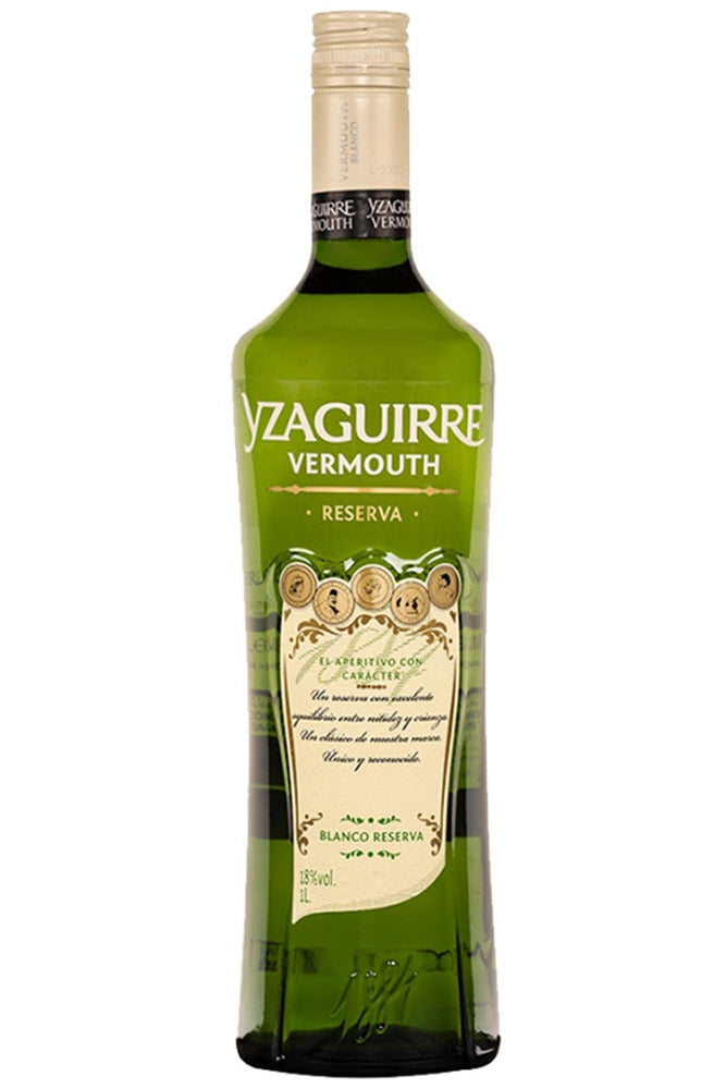 Botella de 1 litro de Yzaguirre Blanco Reserva, un vermut blanco premium de Cataluña. Elaborado con vino base de la variedad macabeo y una mezcla de hierbas y especias, envejecido en barrica durante 12 meses. Color amarillo intenso, aromático y aterciopelado al paladar. Ideal como aperitivo o con postres cítricos. Presentado en botella de vidrio. Contiene sulfitos.