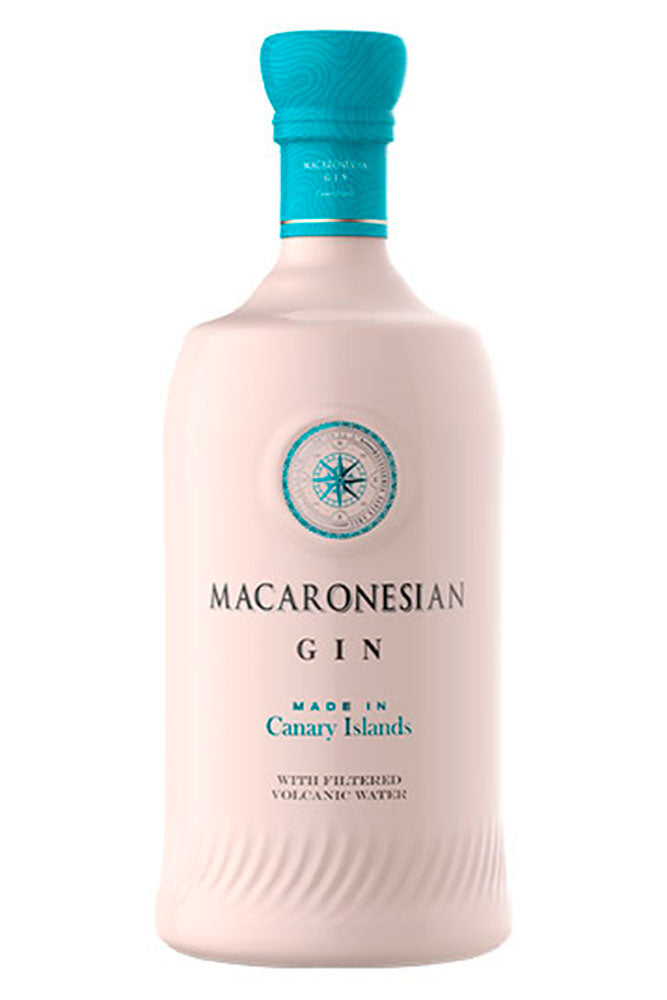 Botella de 70 cl de Ginebra Macaronesian, una ginebra premium de Islas Canarias elaborada con botánicos volcánicos, ideal para gin-tonics botánicos y coctelería de autor. Elaborada en pequeños lotes con ingredientes autóctonos. Presentada en botella de vidrio de color verde mate.

