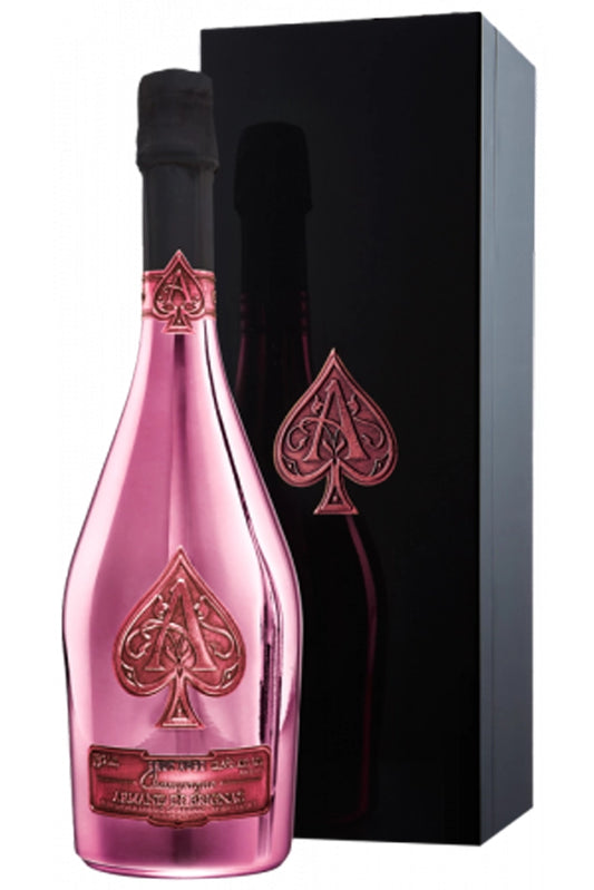 Botella Armand de Brignac Brut Rosé 75 cl, champagne rosado de lujo con notas de frutos rojos y brioche.