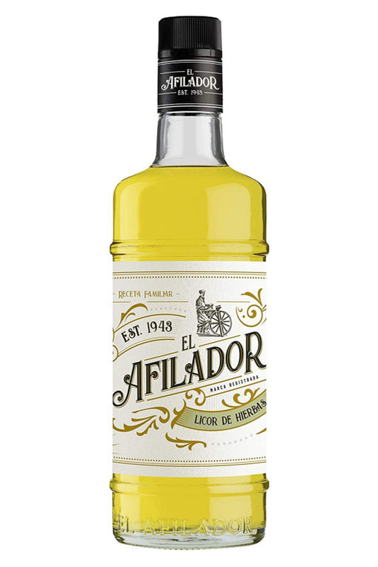 Botella de 1 litro de licor de hierbas El Afilador, elaborado en Galicia con aguardiente y hierbas naturales. Dulce, aromático y herbal.