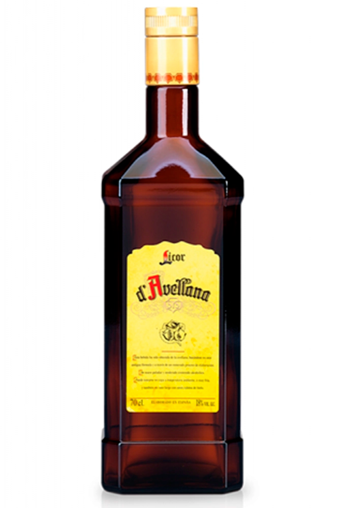 Botella de 70 cl de Licor de Avellana SYS, licor español sabor avellana 18% vol., aroma intenso de avellana y vainilla.