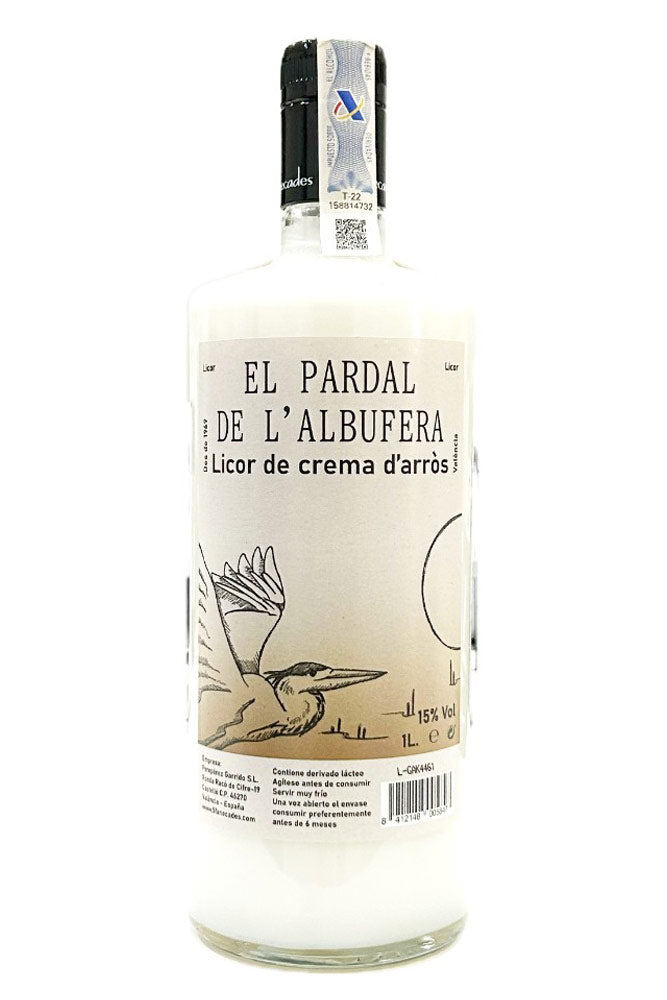 Botella de 70 cl de Licor Crema de Arroz L'Albufera, un licor cremoso y dulce inspirado en los sabores tradicionales del Parque Natural de l'Albufera.