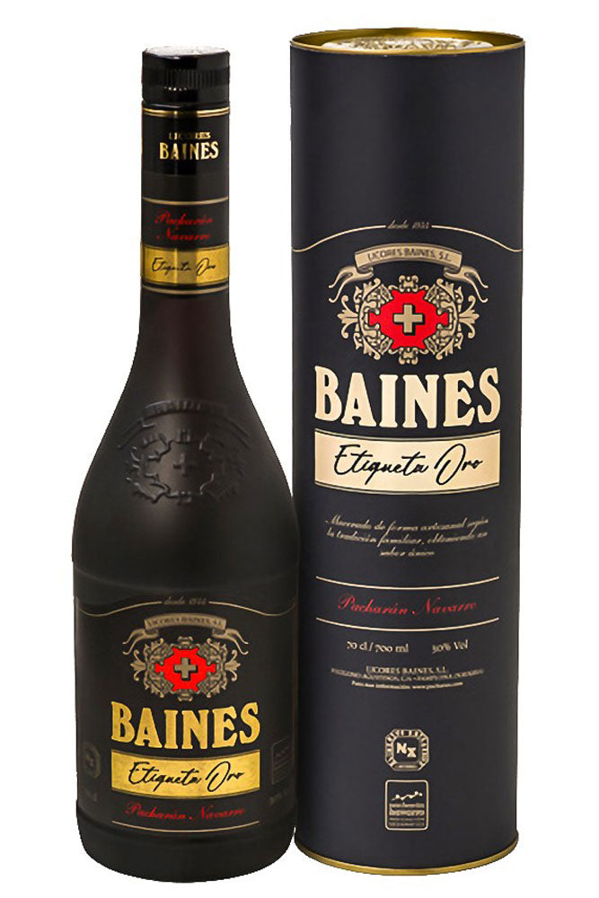 Botella de Pacharán Baines Oro 70 cl, pacharán navarro premium con maceración prolongada. Intenso, cálido y elegante.