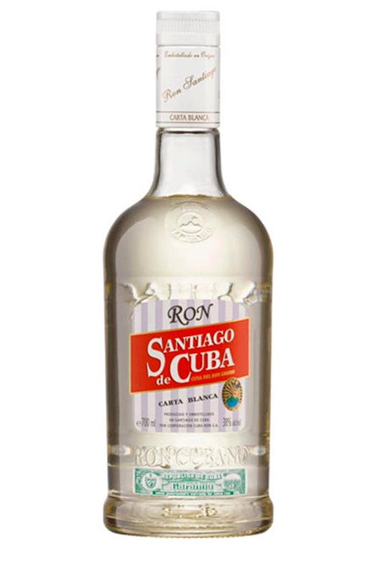 Botella de 70 cl de Ron Santiago de Cuba Blanco, ron blanco cubano 38% vol., filtrado y suave, ideal para cócteles.