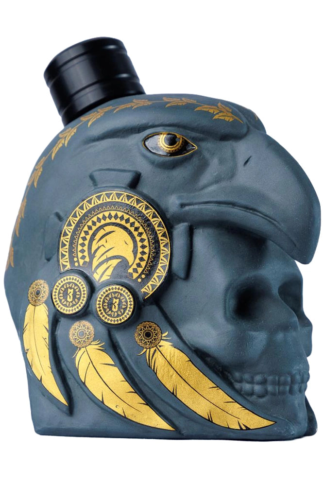 Botella de Tequila Guerrero Águila Reposado 70 cl, elaborado con 100% agave azul y reposado en barricas de roble.