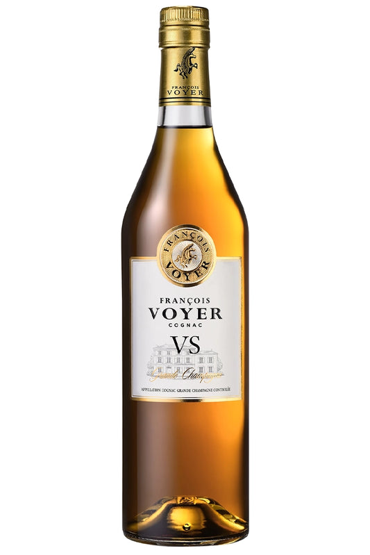 Botella Voyer VS 70 cl, cognac joven de Grande Champagne con aromas florales y cítricos.